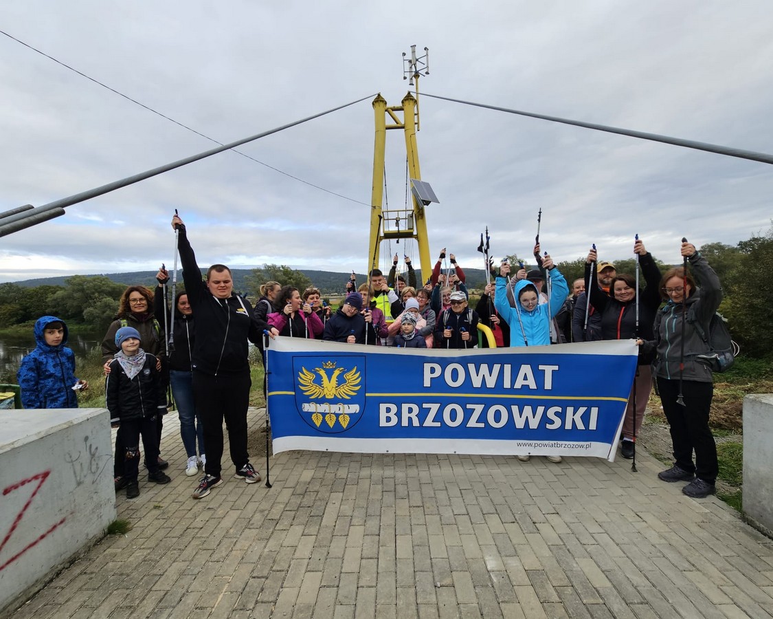NADSAŃSKA WĘDRÓWKA - RAJD NORDIC  WALKING 